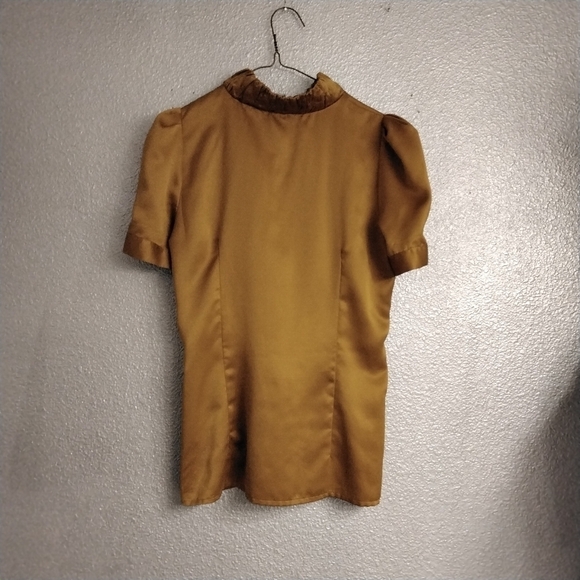 Worthington Gold Blouse.  Size S - Picture 2 of 3